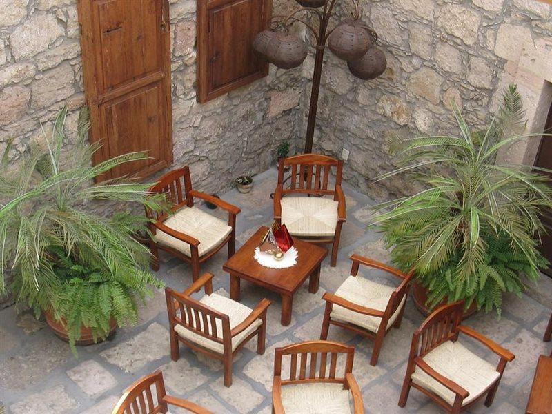 Hotel Refugio Agustino Морелия Екстериор снимка