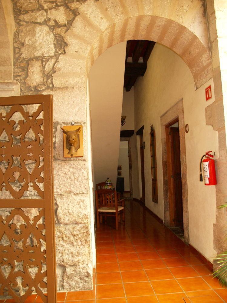 Hotel Refugio Agustino Морелия Екстериор снимка