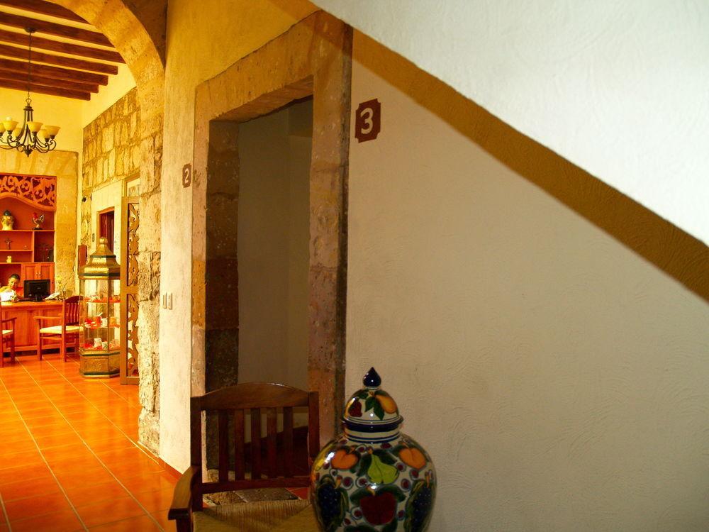 Hotel Refugio Agustino Морелия Екстериор снимка