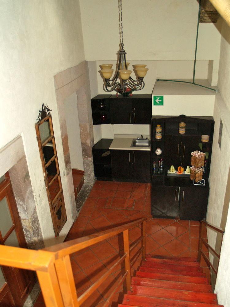 Hotel Refugio Agustino Морелия Екстериор снимка