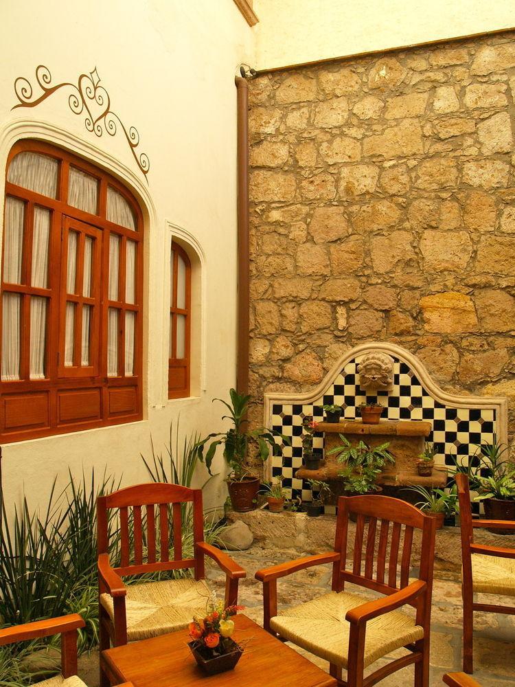 Hotel Refugio Agustino Морелия Екстериор снимка