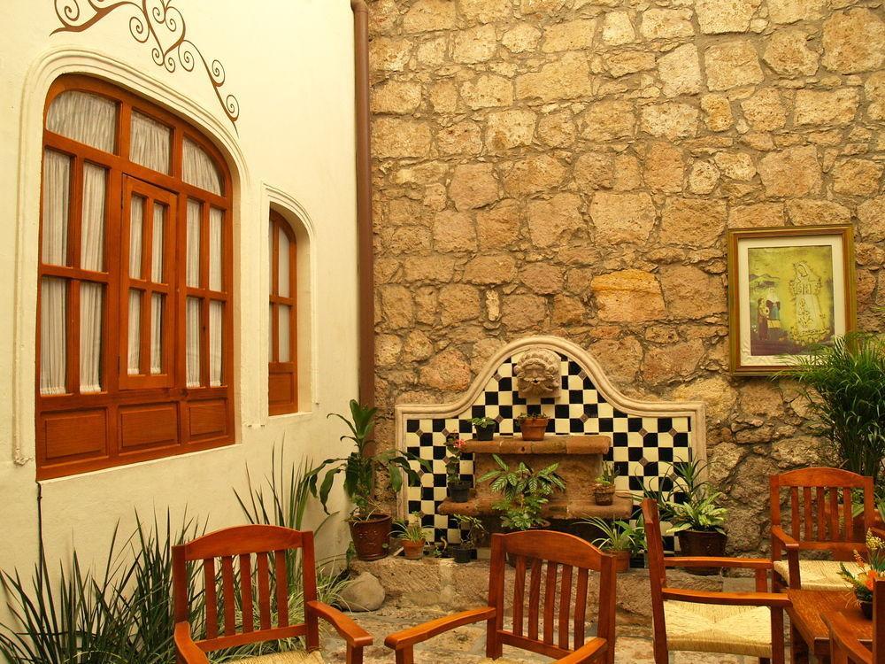 Hotel Refugio Agustino Морелия Екстериор снимка
