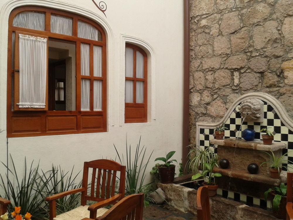 Hotel Refugio Agustino Морелия Екстериор снимка
