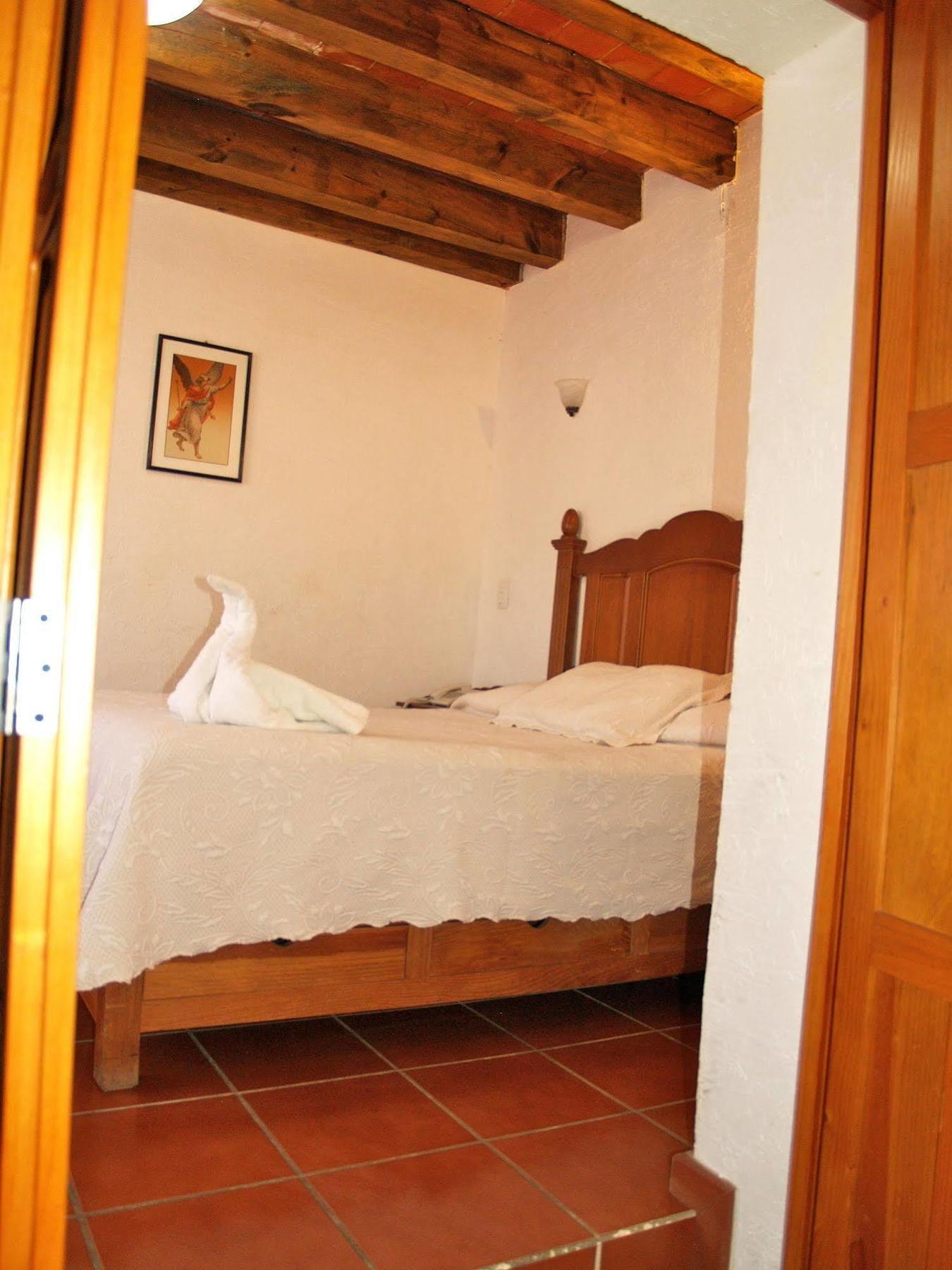 Hotel Refugio Agustino Морелия Екстериор снимка